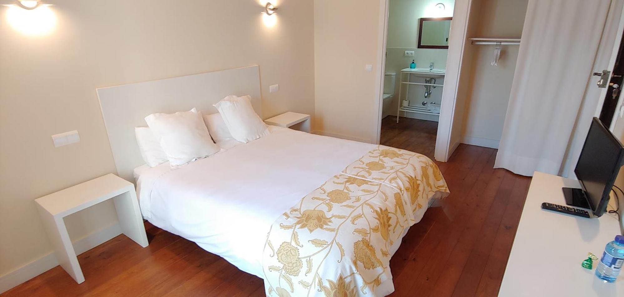 Hostal Camponaraya Εξωτερικό φωτογραφία